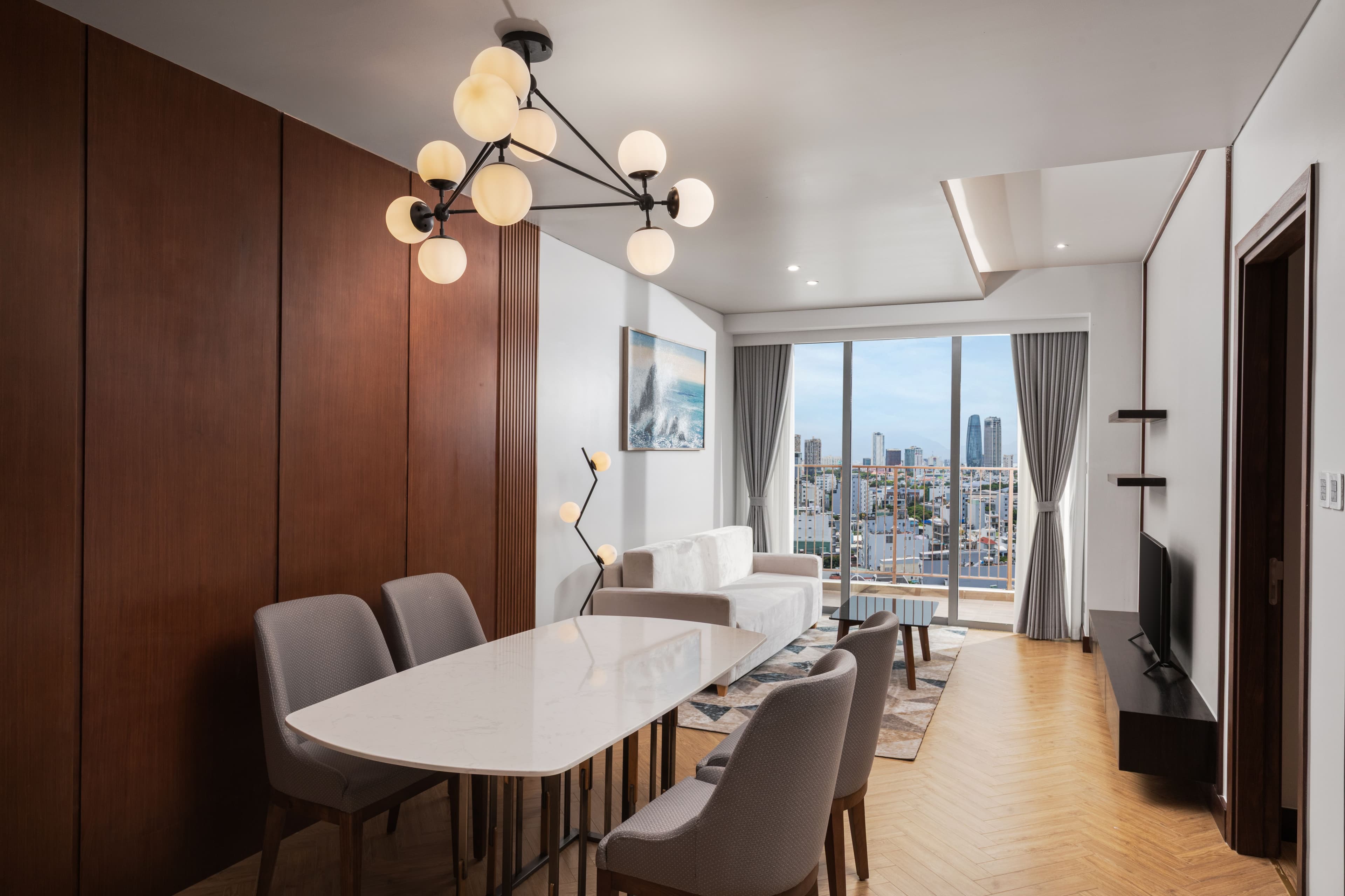 1-Bedroom Deluxe Family Suite City View