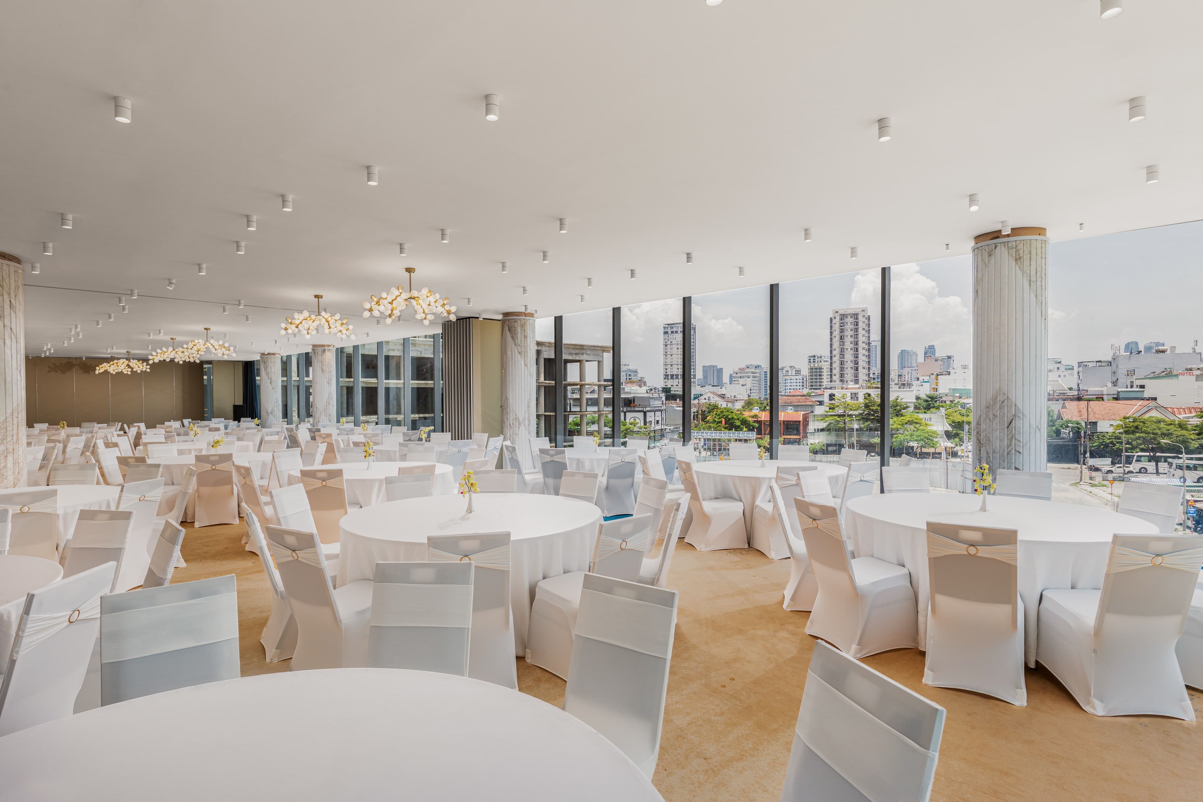 Da Nak Ballroom